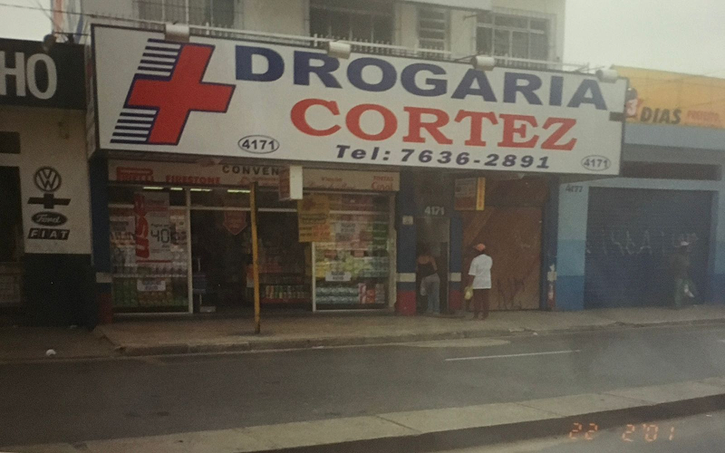 Fachada Drogaria Cortez